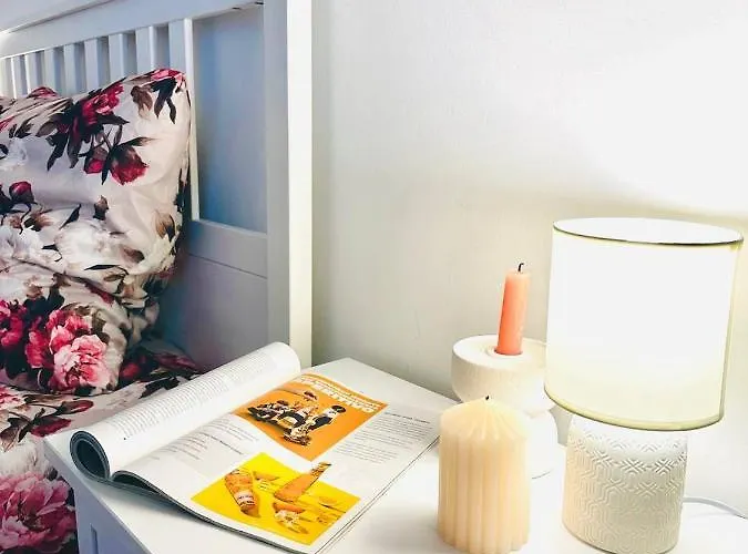 Apartament Blisko Centrum Warszawy * وارسو